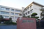 橿原中学校 750m