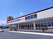 サンドラッグ大和高田店 710m