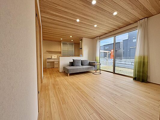リビング/ダイニング 新産住拓 合志市合生モデルハウス