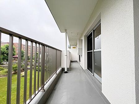 お洗濯ものを気持ち良く太陽の光で干せるのが嬉しいですね。