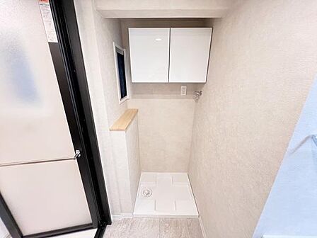 お天気を気にせずお洗濯ができ、室内干し可能です。