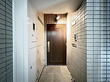 いつも気持ちよくご家族を迎えられる玄関です。