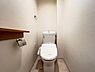 トイレ：ほっと安らげるトイレ空間です。