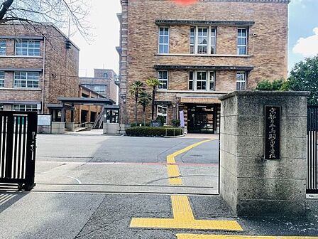 京都府立鳥羽高等学校 740m