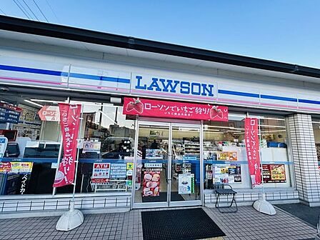ローソン九条河原町店 460m