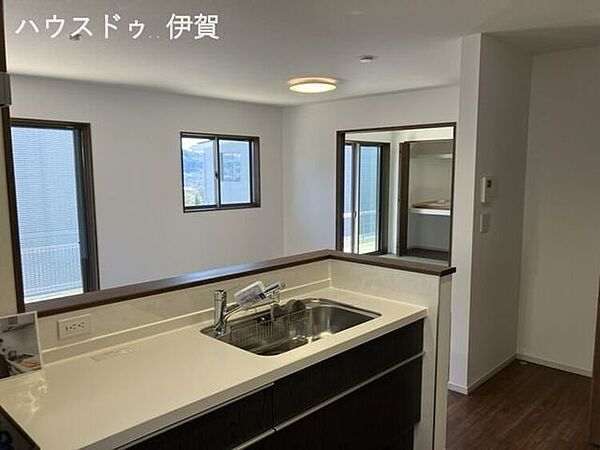 キッチンを拡大表示