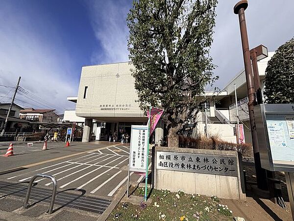 周辺を拡大表示