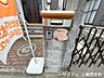 外観：郵便物の受け取りがスムーズで、日常使いに便利な仕様