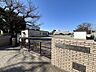 周辺：鶴園小学校 760m