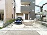 駐車場：駐車場。並列2台駐車できます。