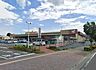 周辺：【スーパー】ヨークベニマル名取愛島店様まで約1500ｍ、徒歩約19分。徒歩でも買い物にいけます。車だと約6分で駐車場も広いので楽々ですね。