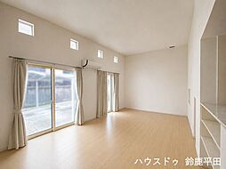 四日市市あかつき台3丁目 リビング