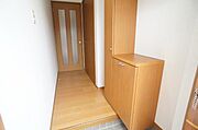 シューズボックス付き