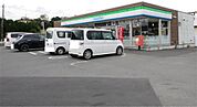 ファミリーマート 日立折笠店（1075m）