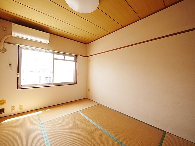 寝室
