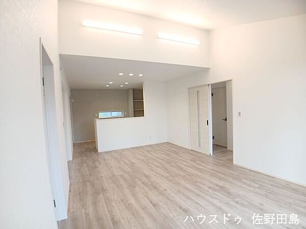 リビング/ダイニング