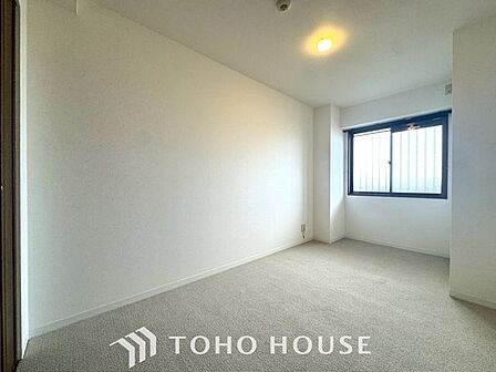 【いつかは子供部屋として】お子様の成長に合わせて住まいのレイアウトも変わります。思春期のプライバシーを重視したり、成長に合わせて机やベットを配置したり。将来を見越しての住まい選びも大切です。