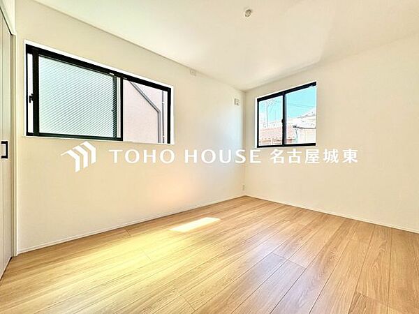 洋室を拡大表示