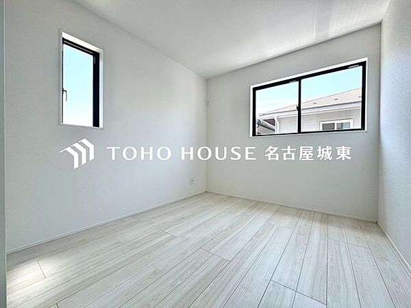 洋室を拡大表示