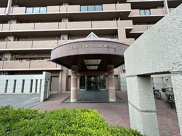 エントランスを拡大表示
