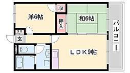 メゾン安富 1階