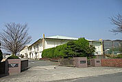 龍野西中学校