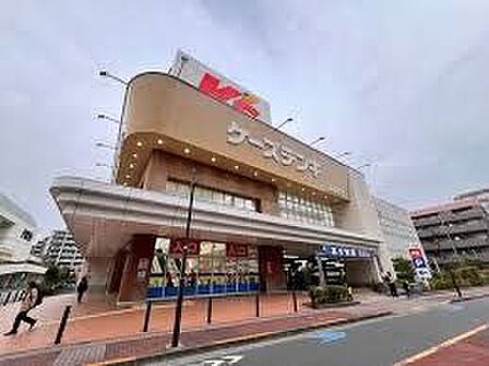 ケーズデンキ西葛西店 徒歩11分。家電選び・買い替え・設定・修理・料金相談をスムーズに一括でこなせます。日常の利便性が格段にアップし、快適で安心な住環境を支えてくれる強力なサポーターです。 850m