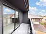 バルコニー：Balcony日々の生活の中で些細な出来事も、この広大に広がる眺望に一時癒されるのではないでしょうか？眺望という資産も大切なポイントです。