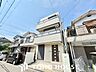 外観：大切な時間を共に過ごすのは、「家族」も「お住まい」も同じです。時代が経っても変わらない居住性の高さと、いつまでも色褪せず住む毎に親しみ深くなるデザイン。
