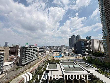 マンションは、駅から近い物件のほうが高めの価格で売りやすい。将来売却する可能性があるなら、都心などへの交通アクセスの良い駅から徒歩10分以内で、管理の行き届いた物件を選ぼう。