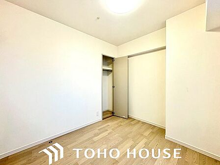 お客様の求める本当の“住み心地”とは何なのか。そのための一手間一工夫を惜しみません。街並みや周辺の環境に呼応しながら、美しく、そして毎日の暮らしを考慮した機能性の高い住まい。