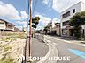 外観：住まい探しは街探し。みんなが街探しのポイントにしているのは何？　第1位は過半数が支持した納得の 『交通の利便性』。続いて3割以上の人が『住環境』と『公園、緑地の充実』です。