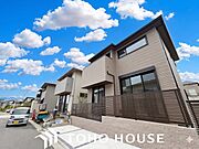～安心する住まい～お家の外周は門扉や柵がついておりまして防犯対策としても兼ね備えております！またセコムもついておりますのでセキリュティも強化され安心できる住まいをご提供できると思います♪※CGあり