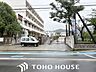 周辺：箕面市立中小学校 徒歩10分。 770m