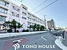 周辺：大阪市立巽東小学校 徒歩3分。 240m