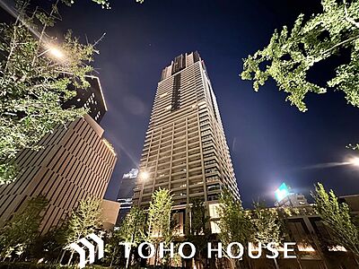 外観:マンションは、駅から近い物件のほうが高めの価格で売りやすい。将来売却する可能性があるなら、都心などへの交通アクセスの良い駅から徒歩10分以内で、管理の行き届いた物件を選ぼう。 外観:マンションは、駅から近い物件のほうが高めの価格で売りやすい。将来売却する可能性があるなら、都心などへの交通アクセスの良い駅から徒歩10分以内で、管理の行き届いた物件を選ぼう。