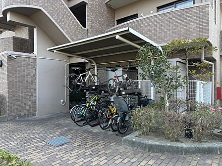 ■駐輪場（空き状況はお問い合わせください）  