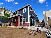 外観　旧住友不動産施工の注文住宅を2026年6月に外壁・屋根・玄関ドアまで全面リフォーム済み。高品質な建物が生まれ変わった一邸です。