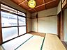 室内：【1F6帖和室東側】和室でしか感じることのできない趣のある空間です（2026年8月撮影）※リフォーム前写真