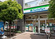 ファミリーマート 西新宿アトラスタワー店 1009m