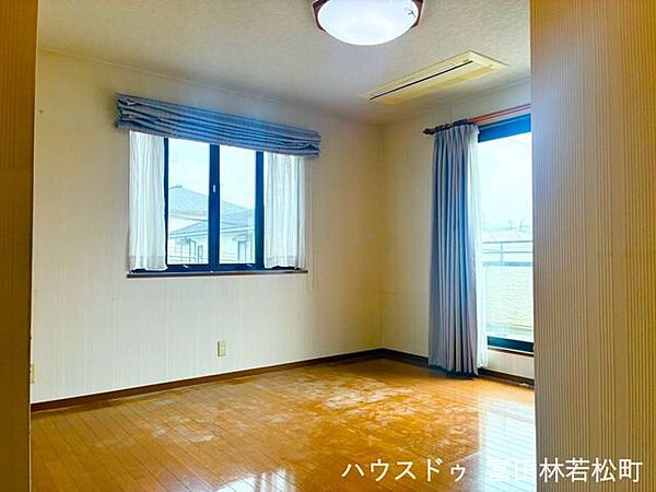 洋室