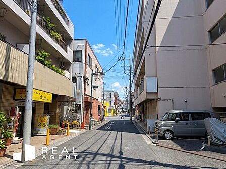 現地までのアプローチをしっかりとご説明させて頂きます。お車と徒歩のアプローチをご一緒しますので、なんなりとご質問下さい♪