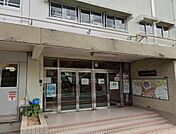 川口市立仲町小学校
