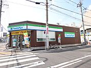 ファミリーマート　鳥居通店