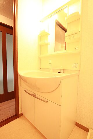 ※別号室の参考写真です