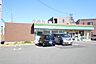 周辺：ファミリーマート 中川十一番町店