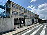 周辺：東大阪市立孔舎衙東小学校 徒歩2分。 110m