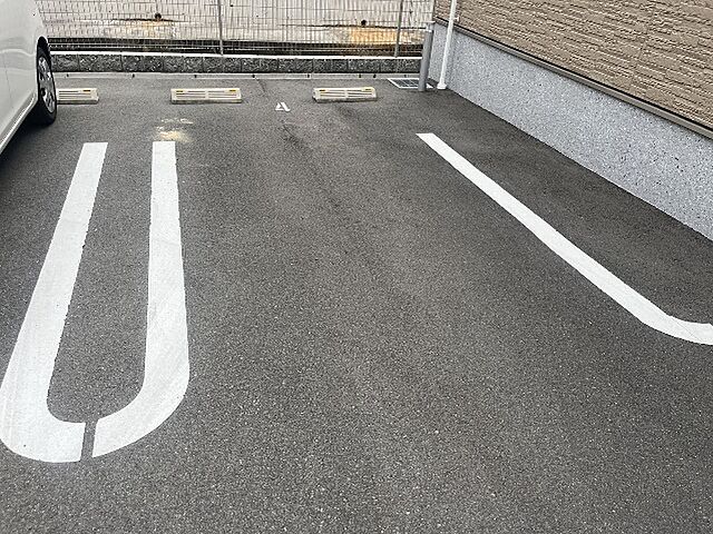 7 / 10