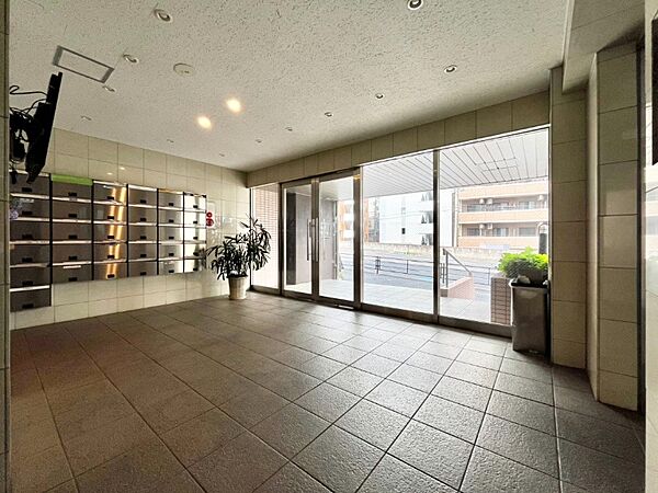 エントランスを拡大表示