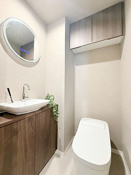 トイレを拡大表示